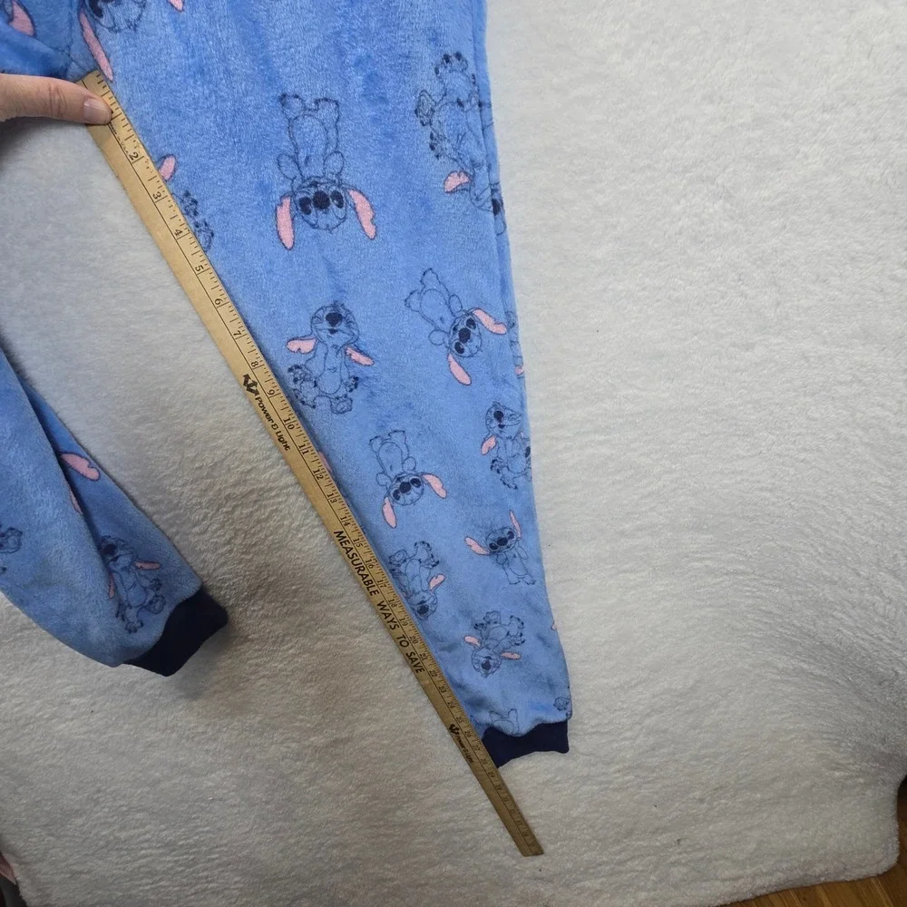 Disney Stitch One Piece Pajamas Sleepwear‎ Hooded Zip Up Adult XS Plush Lounge